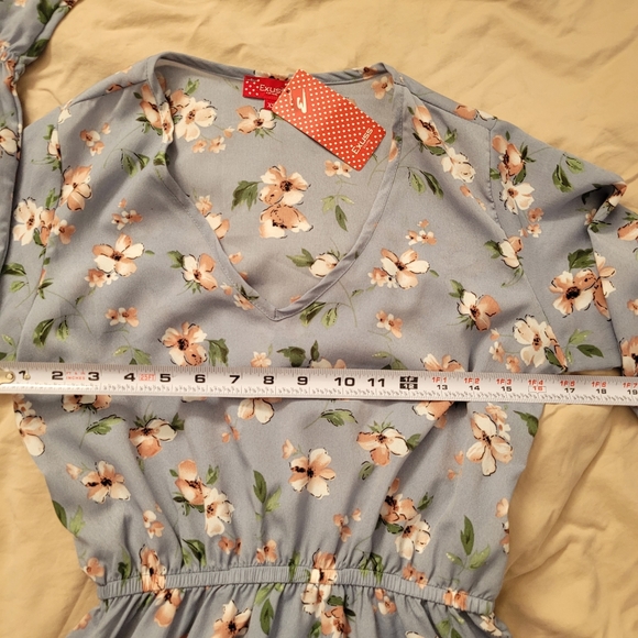 NWT - Floral dress - Picture 6 of 7